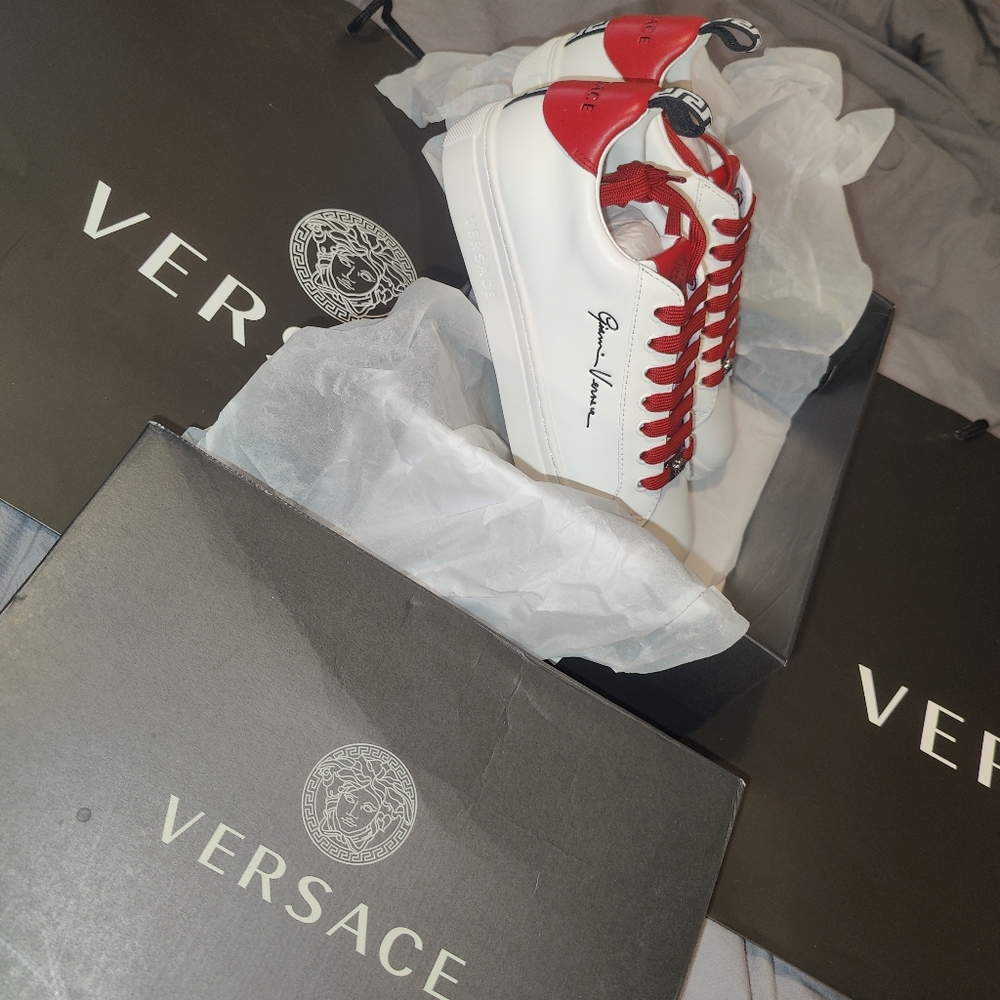 Brand new Versace white and red sneakers size 38